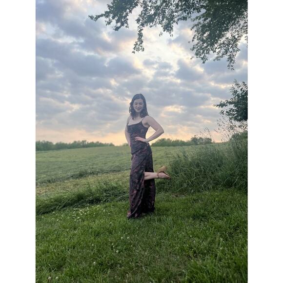 SLATE & WILLOW Red Purple Ruched Floral Side Slit Scoop Neck Dress size 0 - Picture 13 of 16